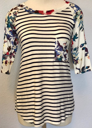 STRIPED FLORAL SLEEVE TOP