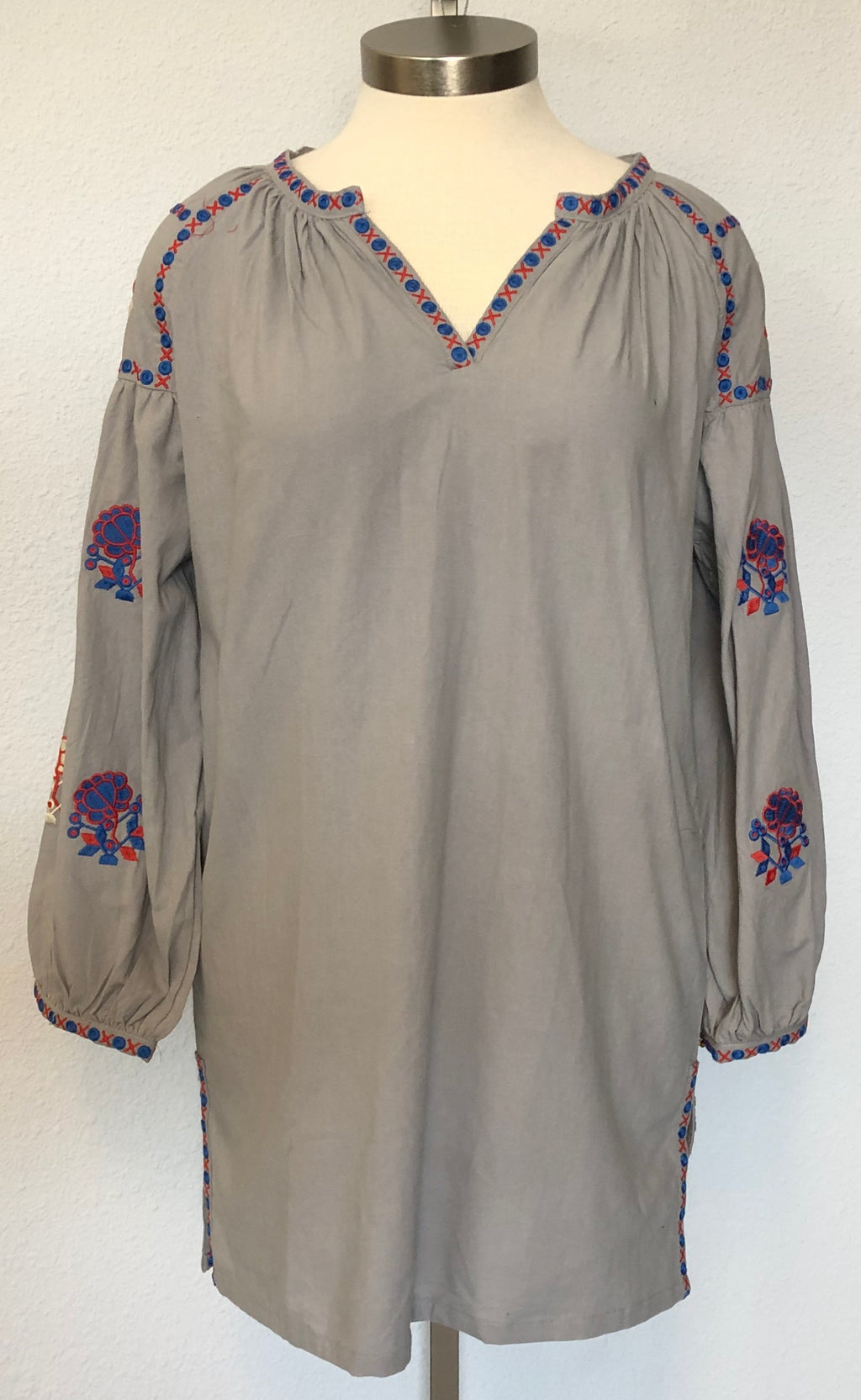 BABYDOLL EMBROIDERED TUNIC