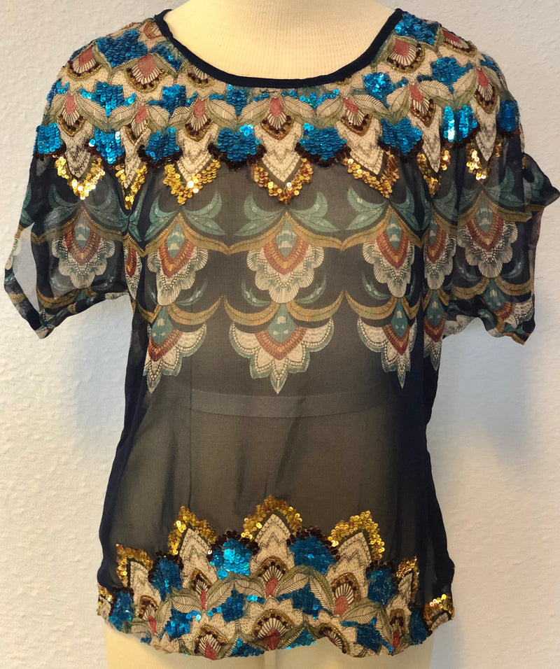 SS SEQUIN ACCENTED TOP
