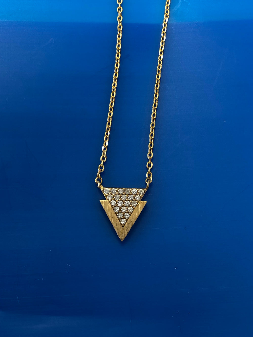 DOUBLE TRIANGLE NECKLACE